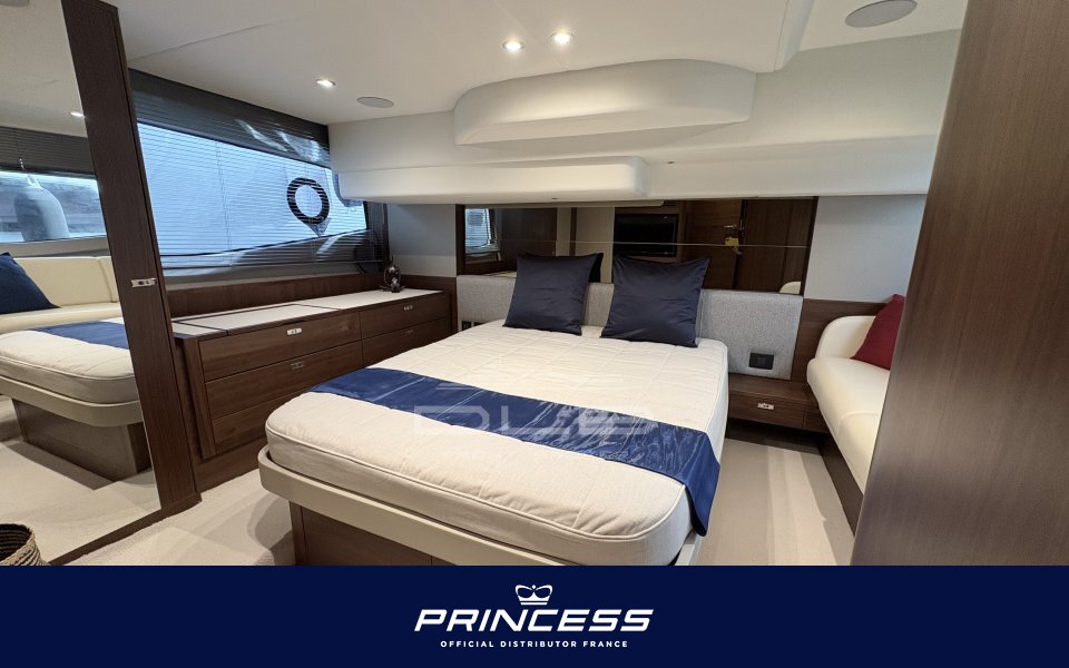 PRINCESS F50