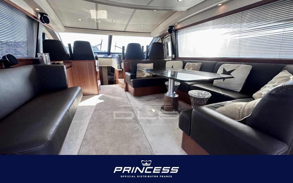 PRINCESS V70