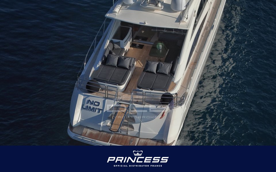 PRINCESS V70