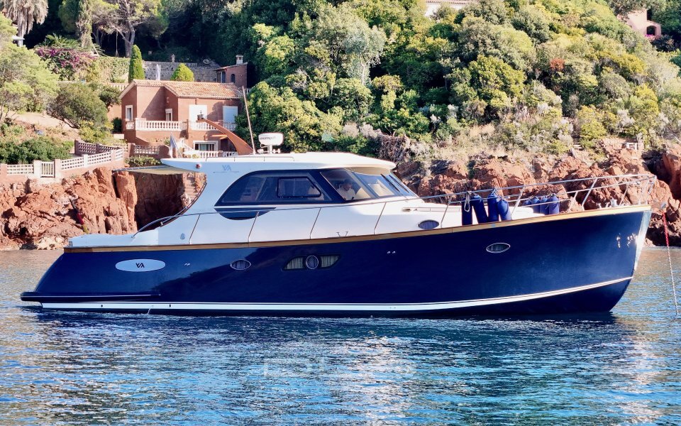 ABATI Yachts  46 Newport 