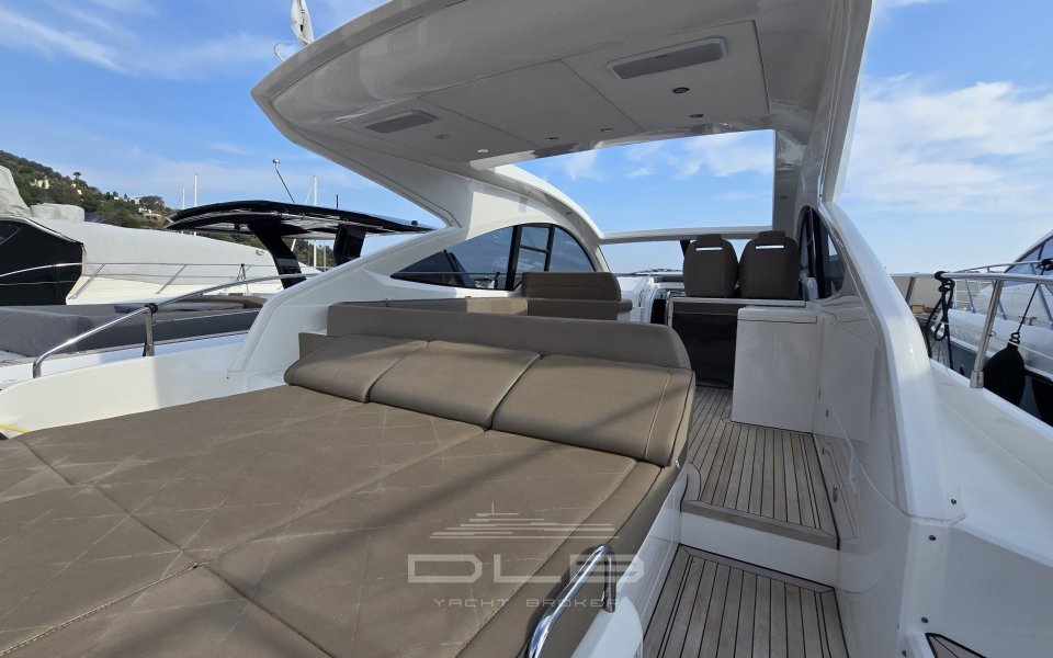 FAIRLINE Targa 48