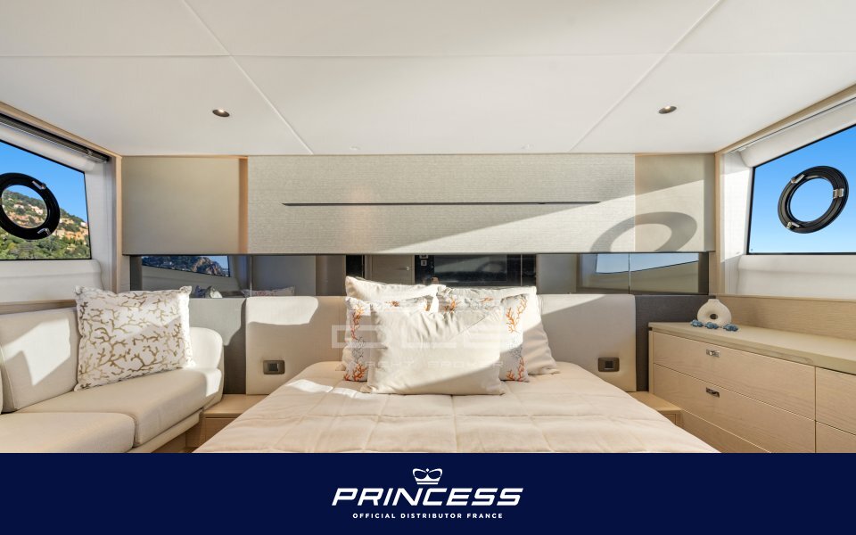 PRINCESS V50 Open New Model