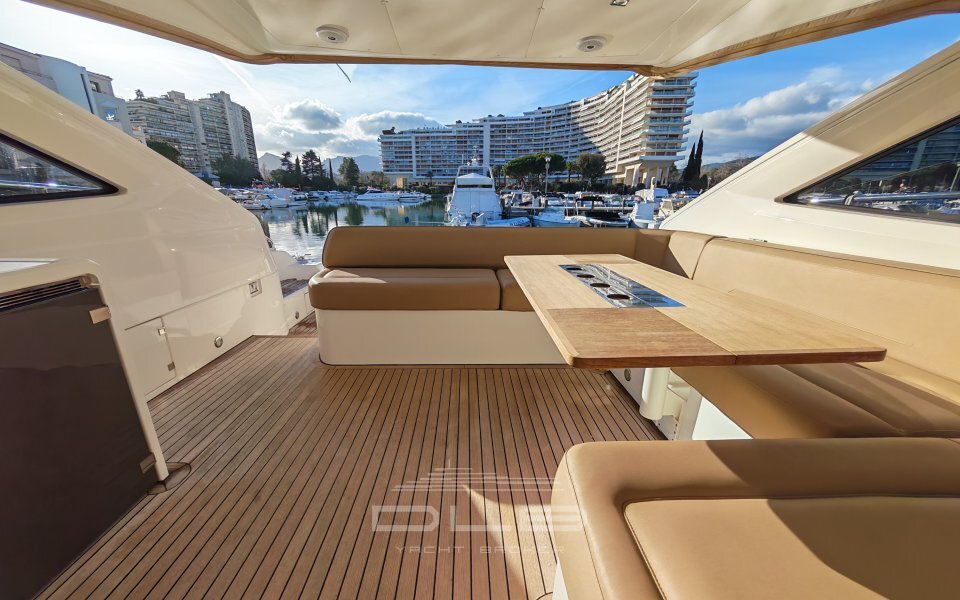 FAIRLINE Targa 48