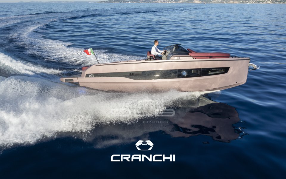 CRANCHI A32 Luxury Tender