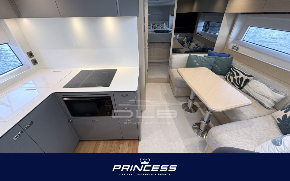 PRINCESS V50