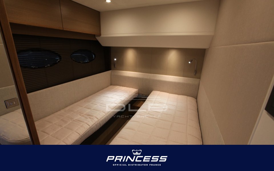 PRINCESS  43