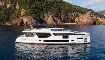 Sirena Yacht 88