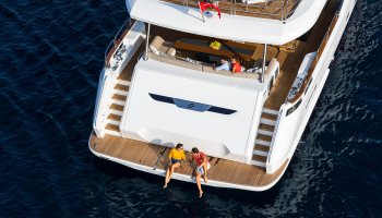 Sirena Yacht 88