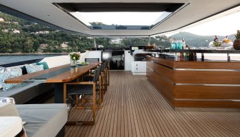 Sirena Yacht 88