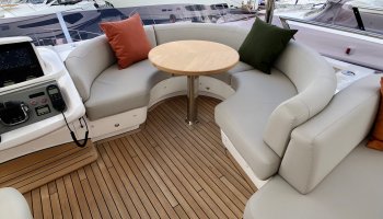PRINCESS 62