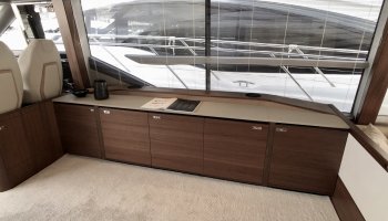 PRINCESS 62