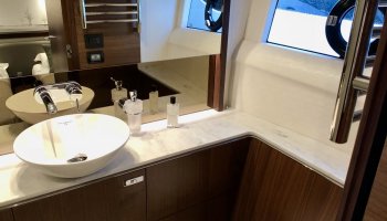 PRINCESS 62