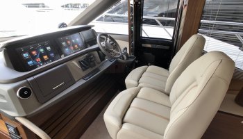 PRINCESS 62