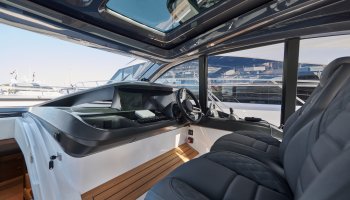 PRINCESS V50