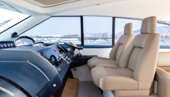 PRINCESS V53