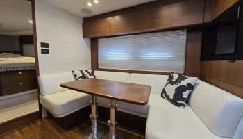 PRINCESS V48 
