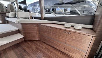 PRINCESS  F55