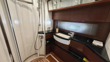 PRINCESS V53