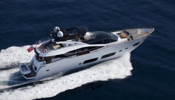 SUNSEEKER 28 Metre Yacht