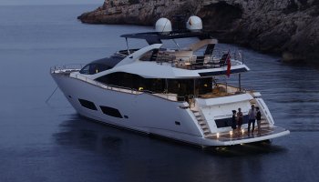 SUNSEEKER 28 Metre Yacht