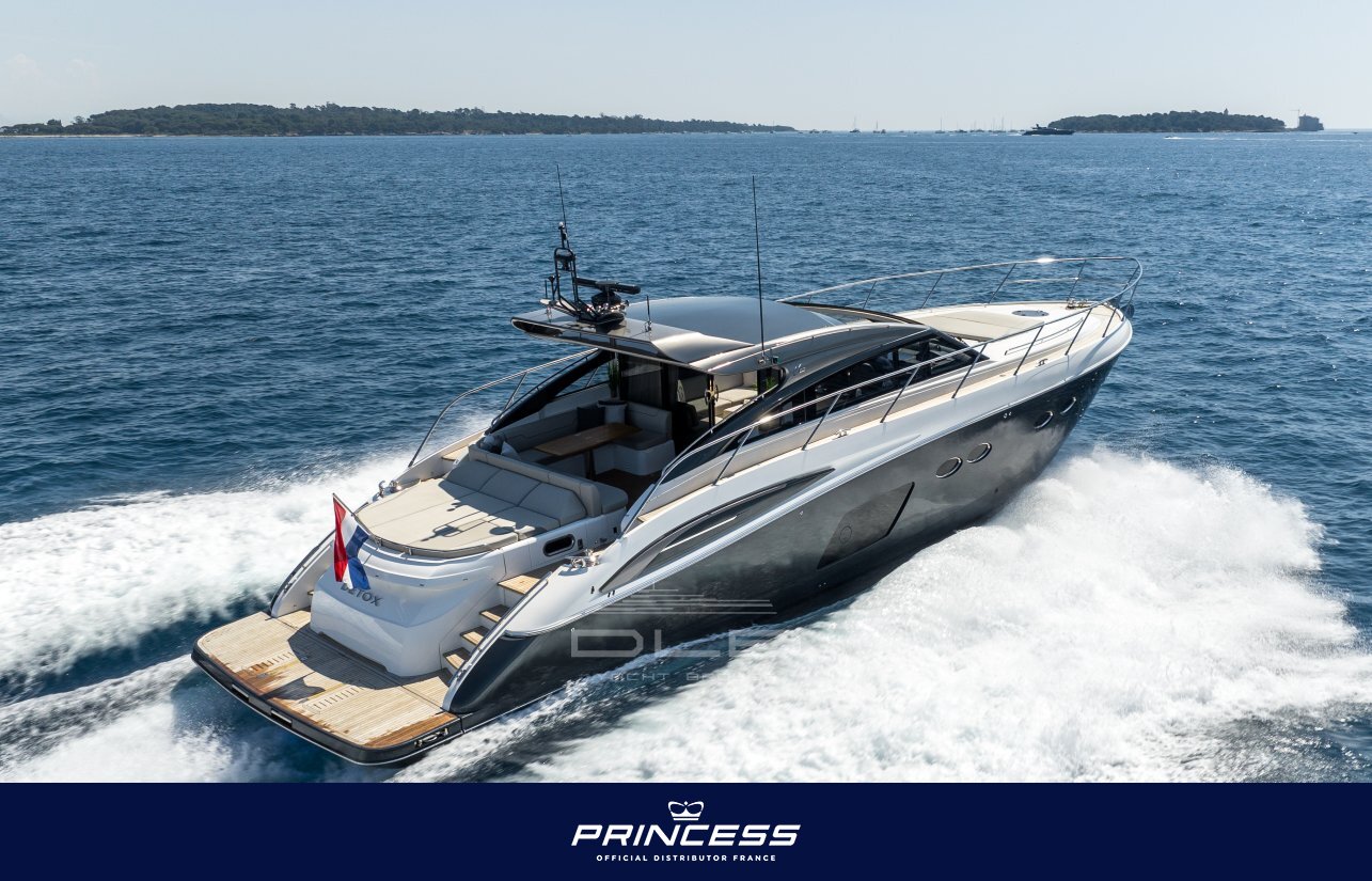 PRINCESS V62-S