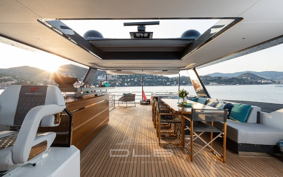 Sirena Yacht 88