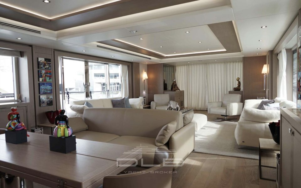 SUNSEEKER 116