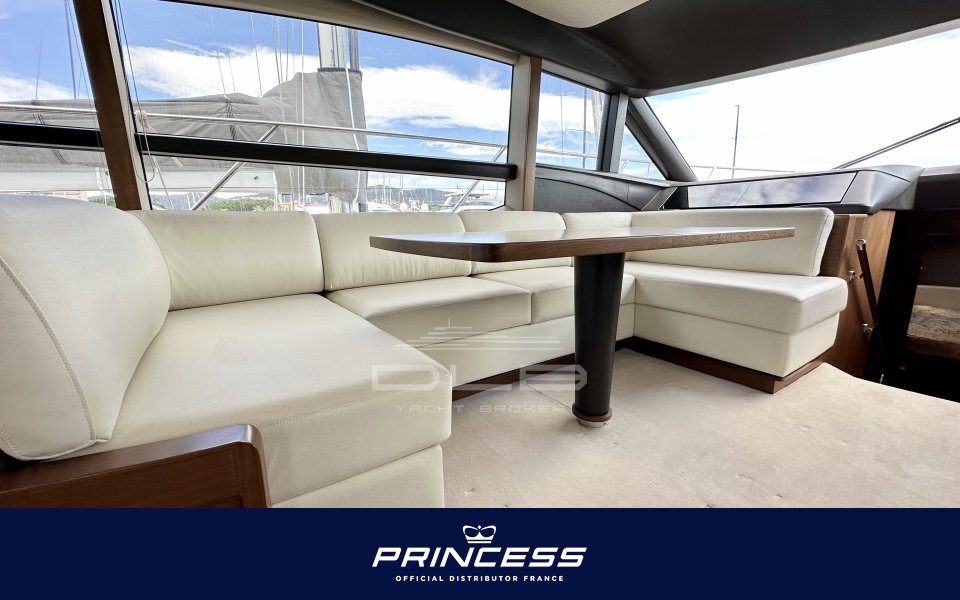 PRINCESS  52