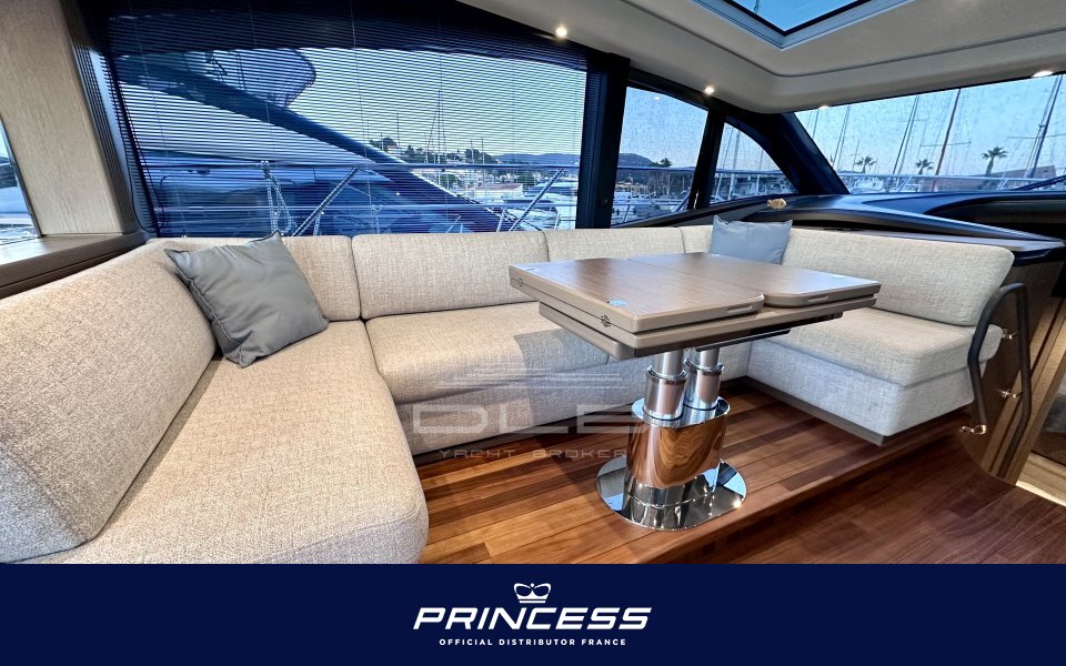 PRINCESS V55