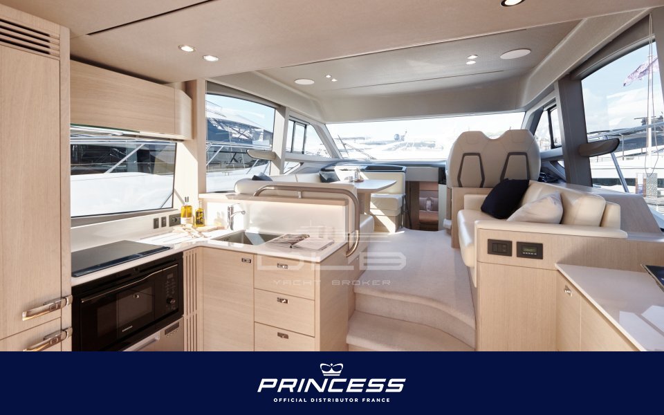 PRINCESS F50