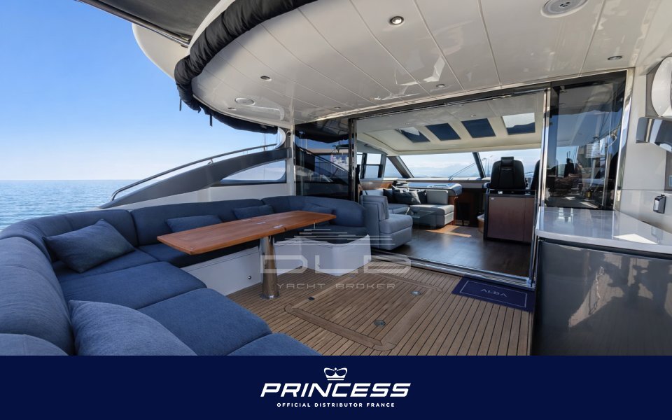 PRINCESS V62-S