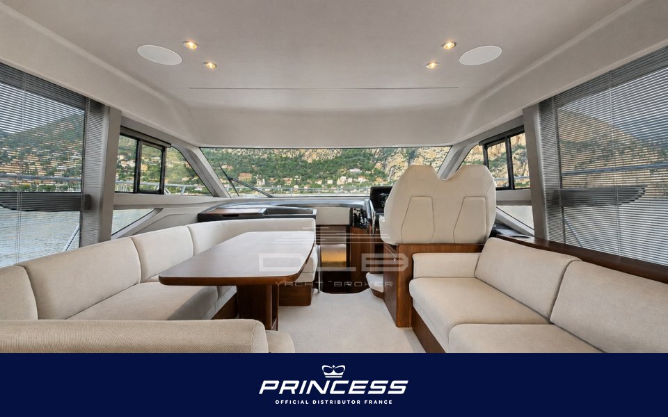PRINCESS F50