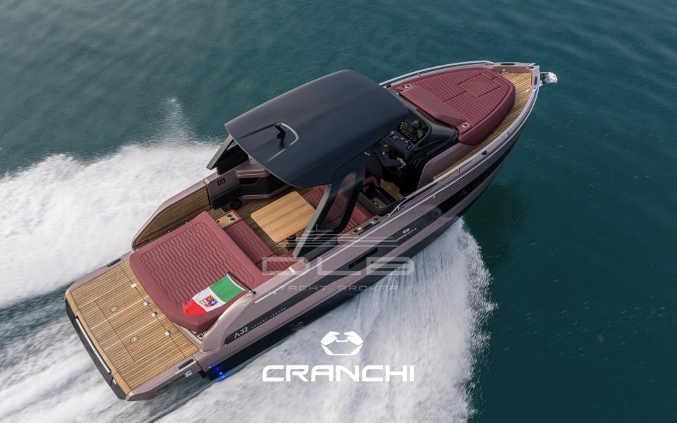 CRANCHI A32