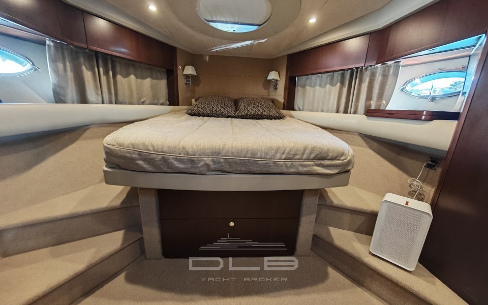 PRINCESS V53