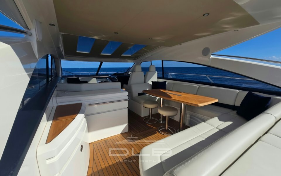 PRINCESS V53