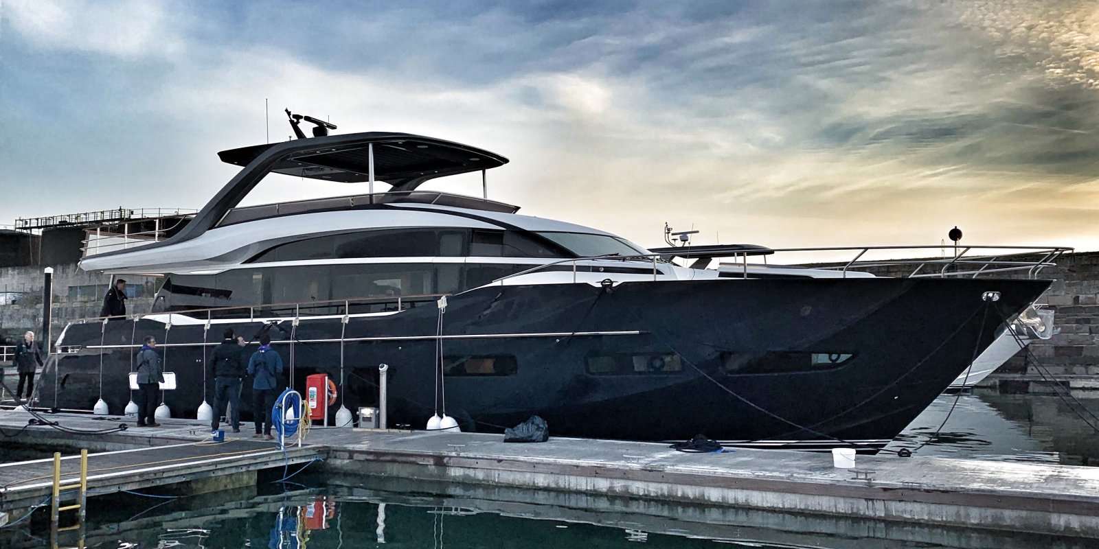 Le Nouveau Princess 85 Motor Yacht