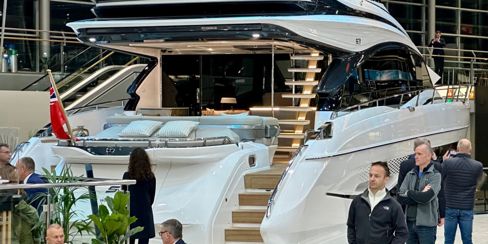 Le Nouveau Princess S72 présenté au salon de Dusseldorf